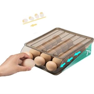 Bobby Lis Automatic Rolling Egg Box